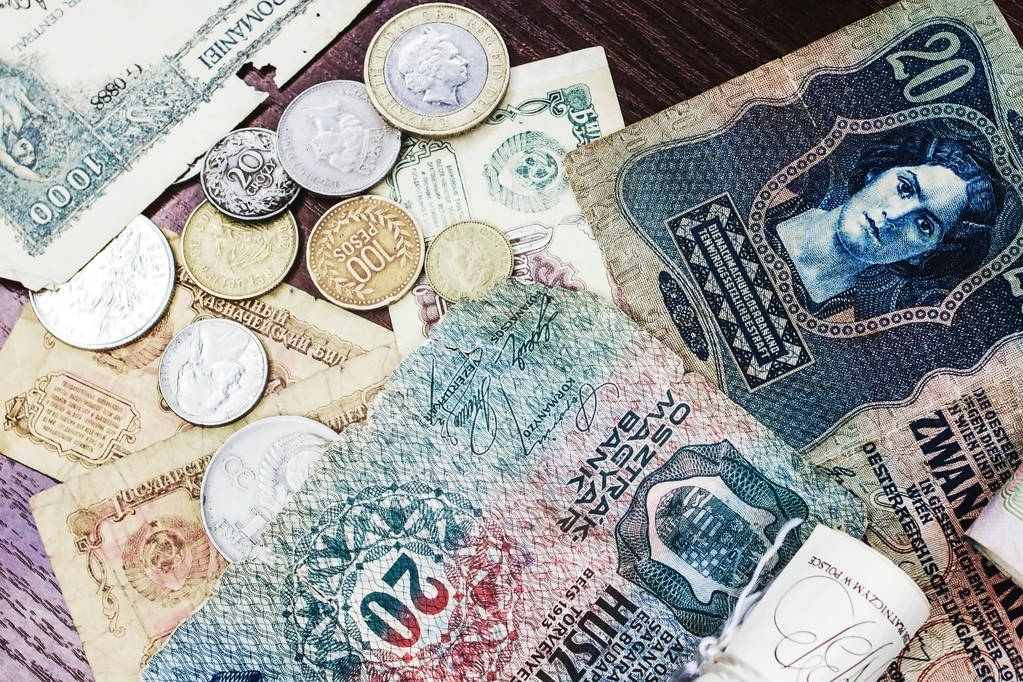 美元对多数主要货币汇率２７日上涨